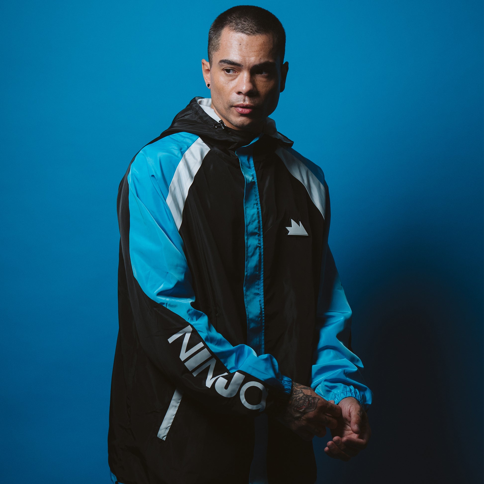 Color Block Blue Windbreaker. Photo 4